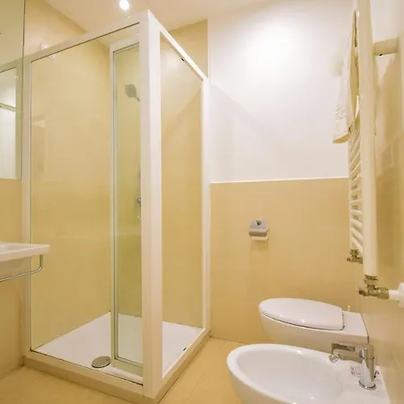 洛萨德温蒂公寓 *