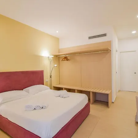 公寓 洛萨德温蒂公寓 切法卢