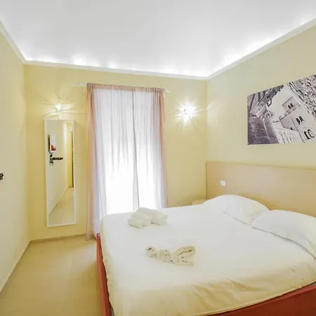 洛萨德温蒂公寓 公寓 *